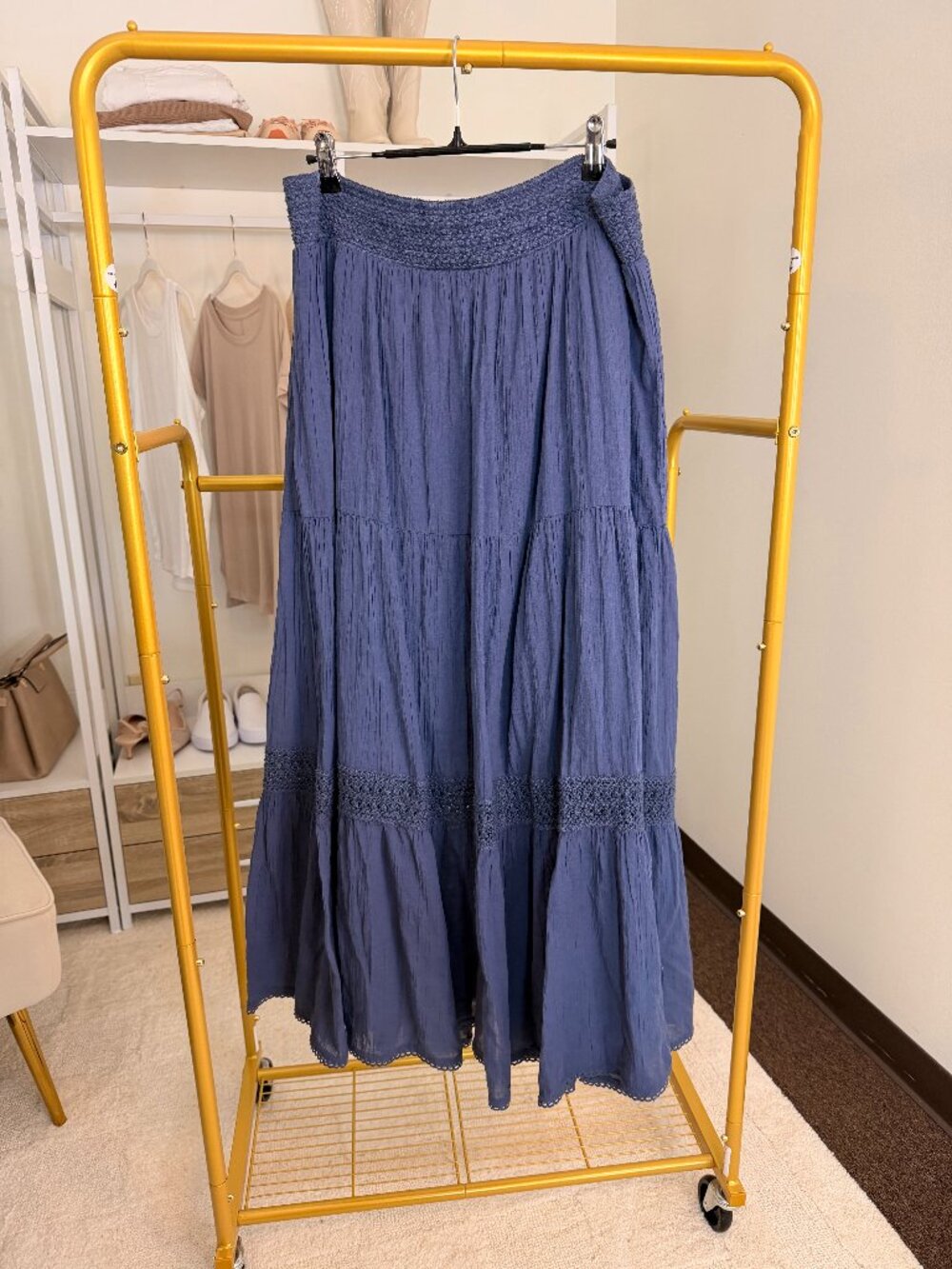 American Eagle Tiered Ruffle Maxi - Picture 2 of 2